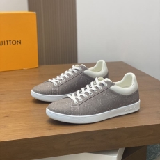 Louis Vuitton Low Shoes